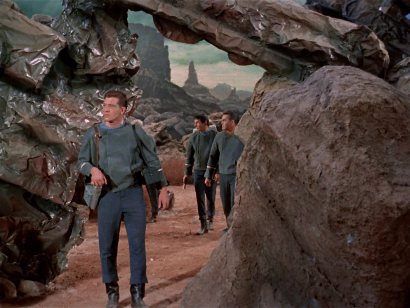 ariane179254_StarTrek_1x11_TheMenageriePart1_2883.jpg