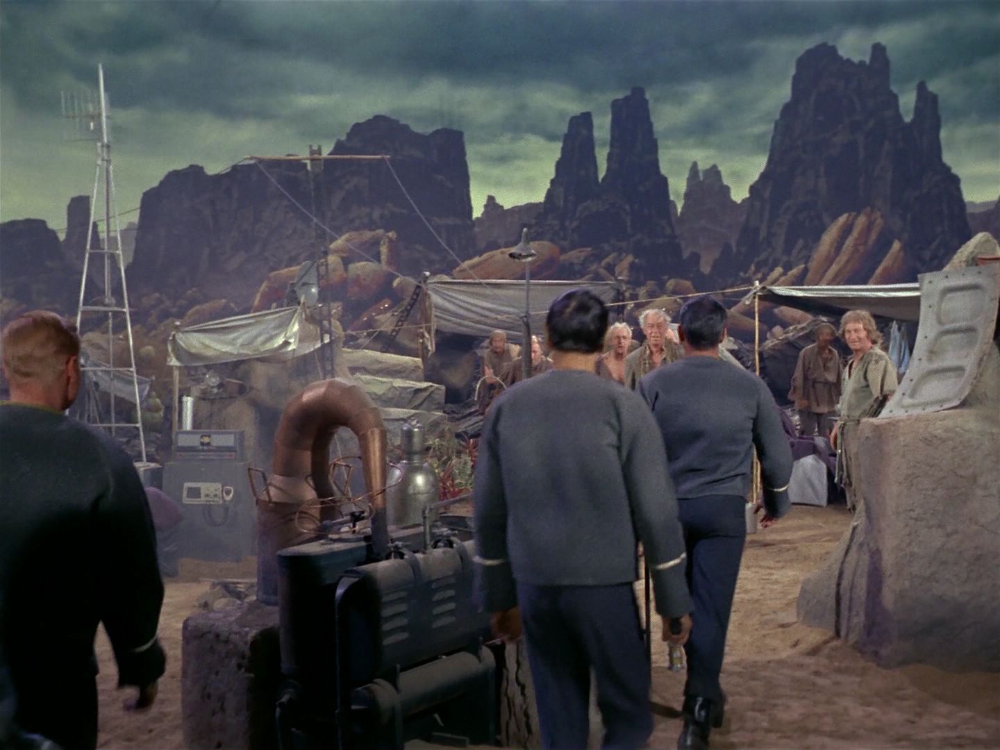 ariane179254_StarTrek_1x11_TheMenageriePart1_2927.jpg