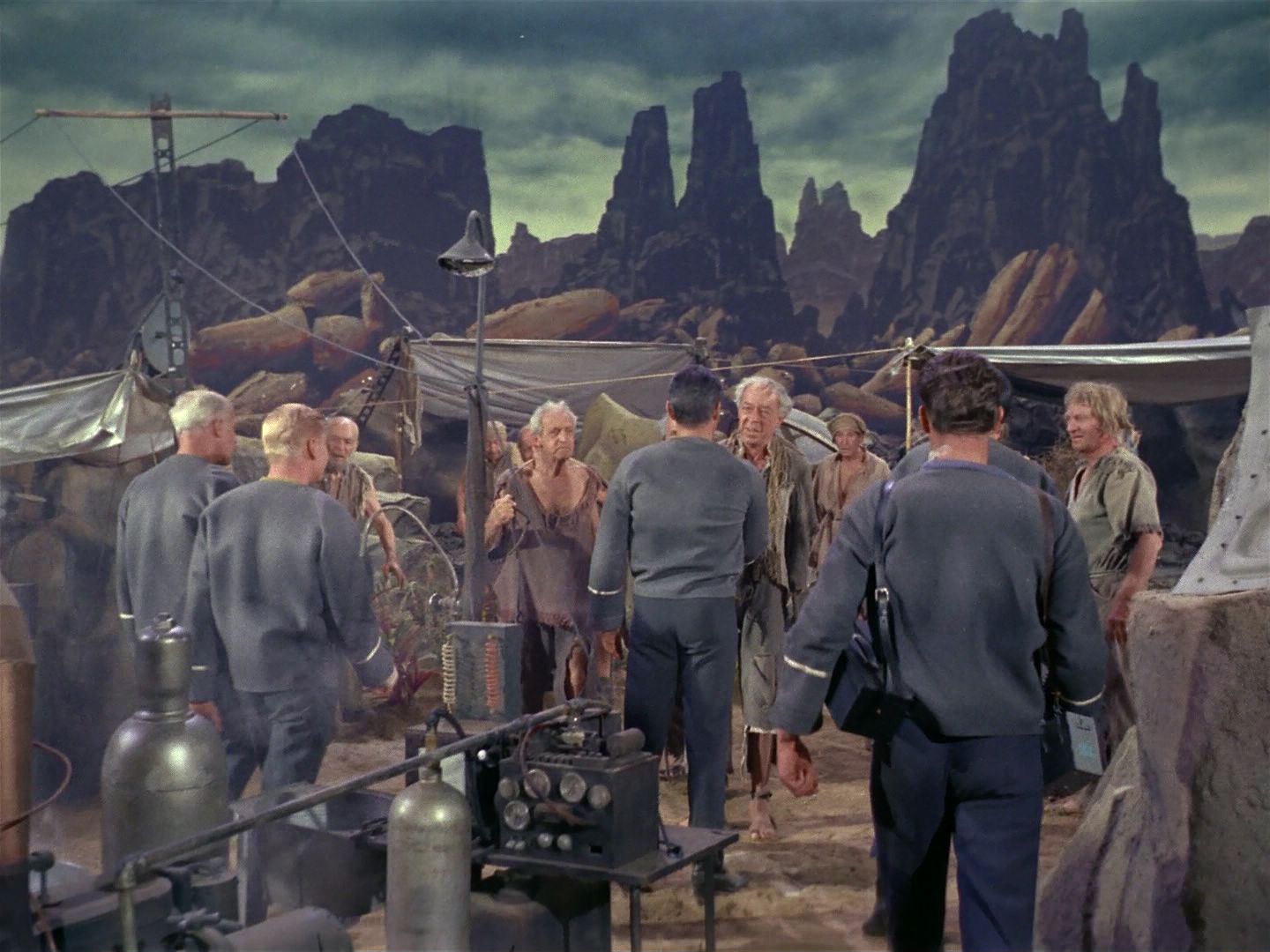 ariane179254_StarTrek_1x11_TheMenageriePart1_2932.jpg