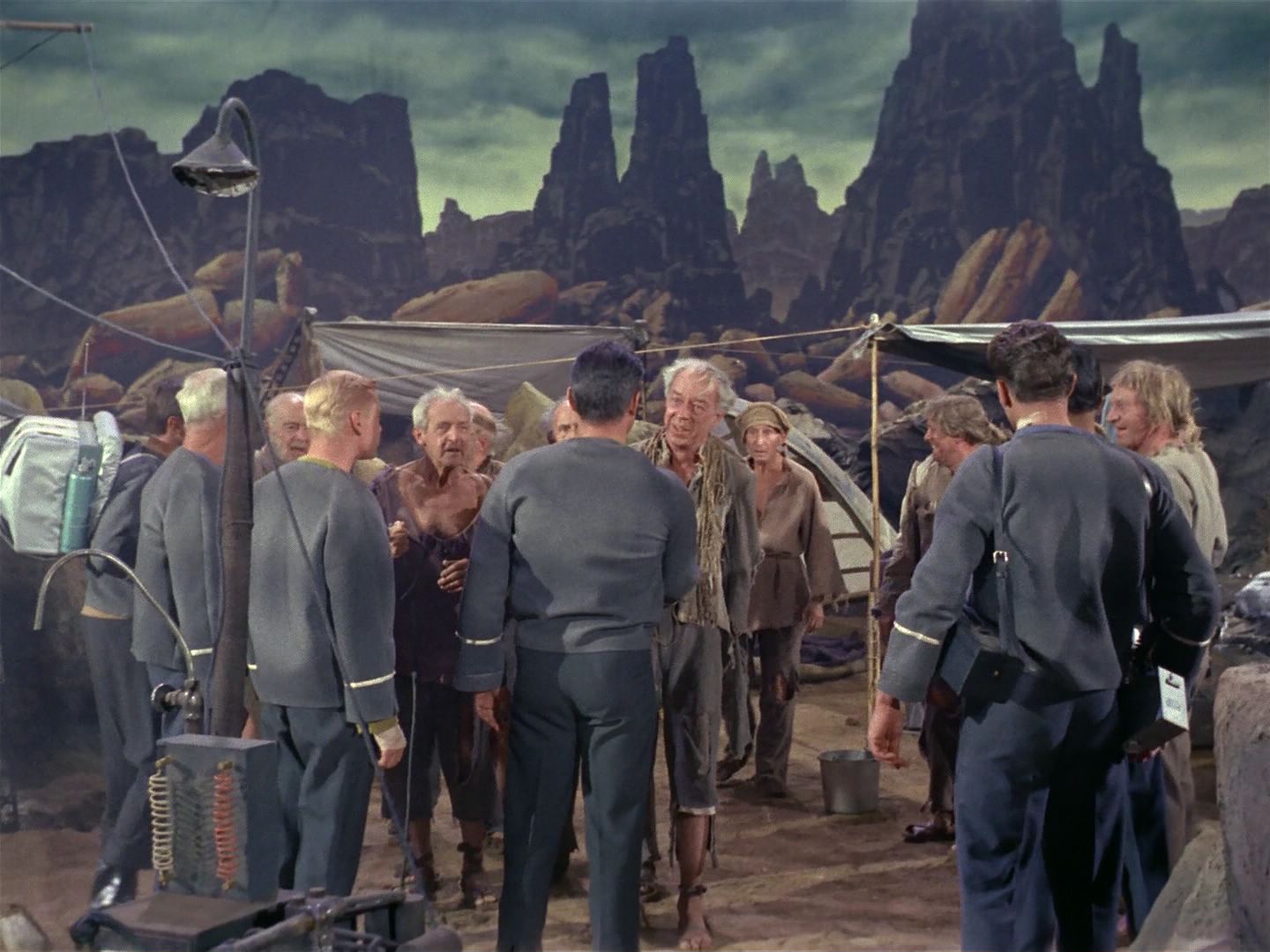 ariane179254_StarTrek_1x11_TheMenageriePart1_2936.jpg