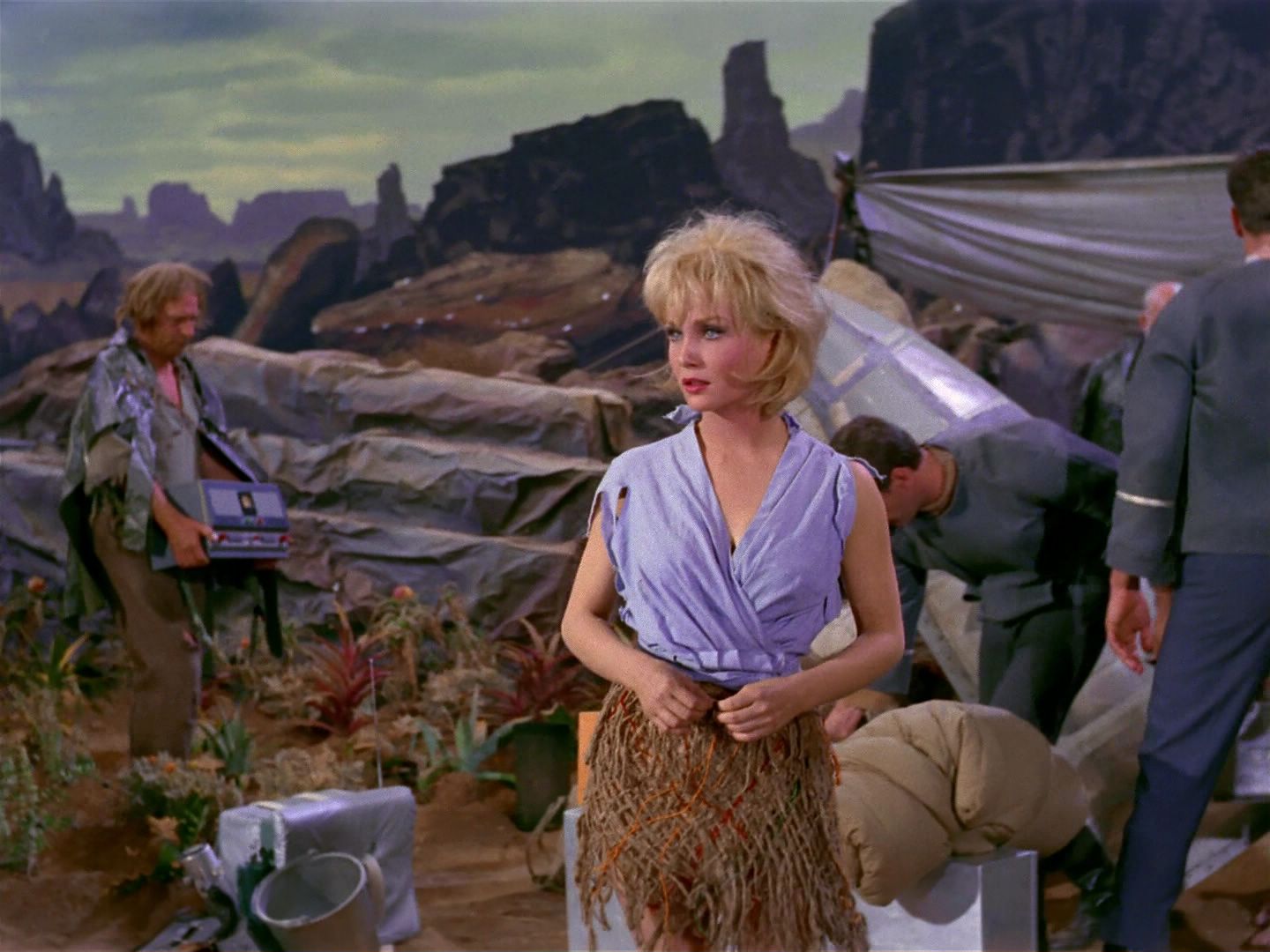 ariane179254_StarTrek_1x11_TheMenageriePart1_3030.jpg