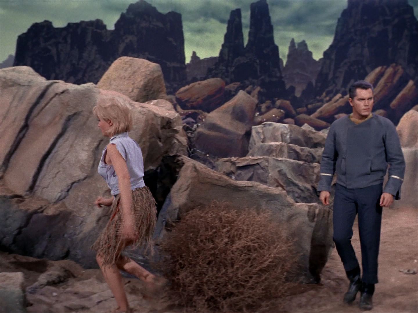 ariane179254_StarTrek_1x11_TheMenageriePart1_3116.jpg