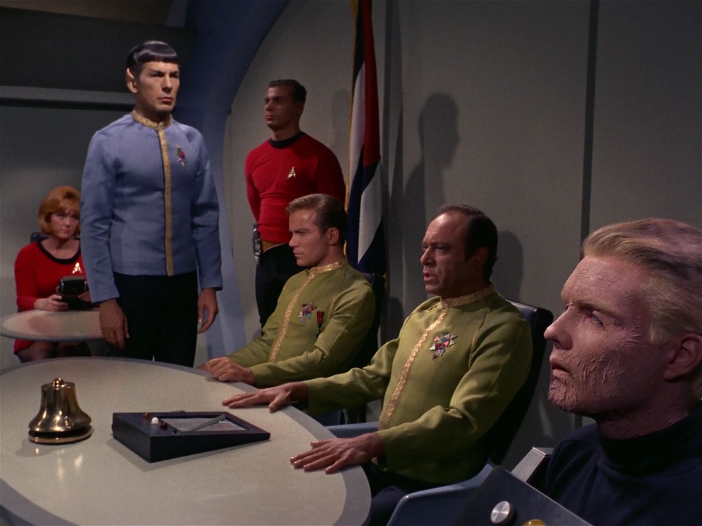 ariane179254_StarTrek_1x11_TheMenageriePart1_3367.jpg