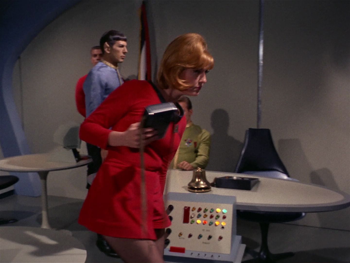 ariane179254_StarTrek_1x11_TheMenageriePart1_3373.jpg
