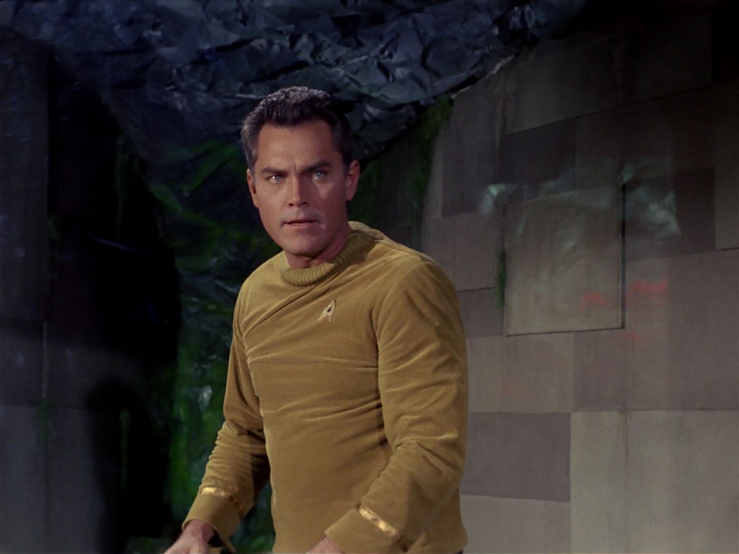 ariane179254_StarTrek_1x12_TheMenageriePart2_0322.jpg