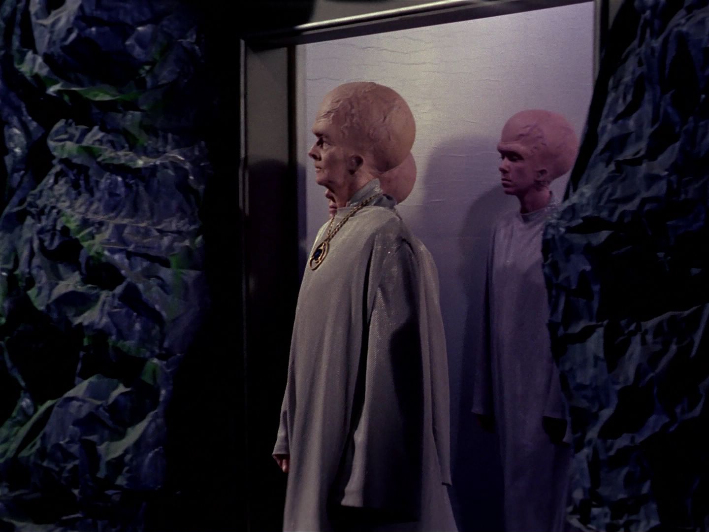 ariane179254_StarTrek_1x12_TheMenageriePart2_0327.jpg