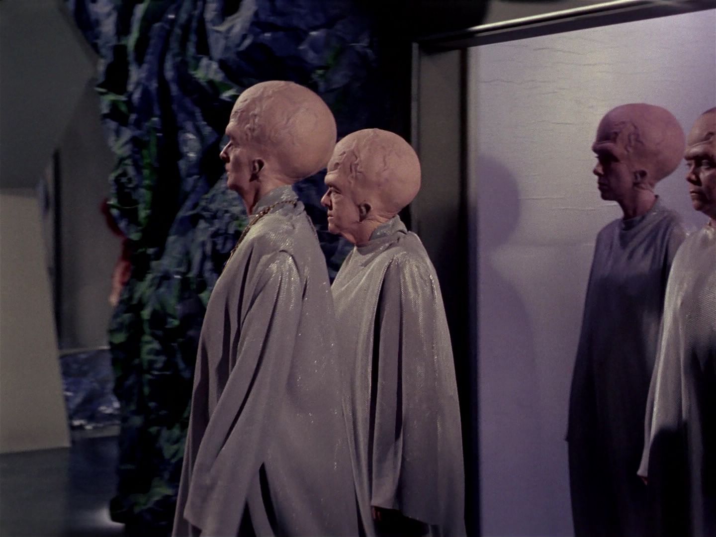 ariane179254_StarTrek_1x12_TheMenageriePart2_0328.jpg