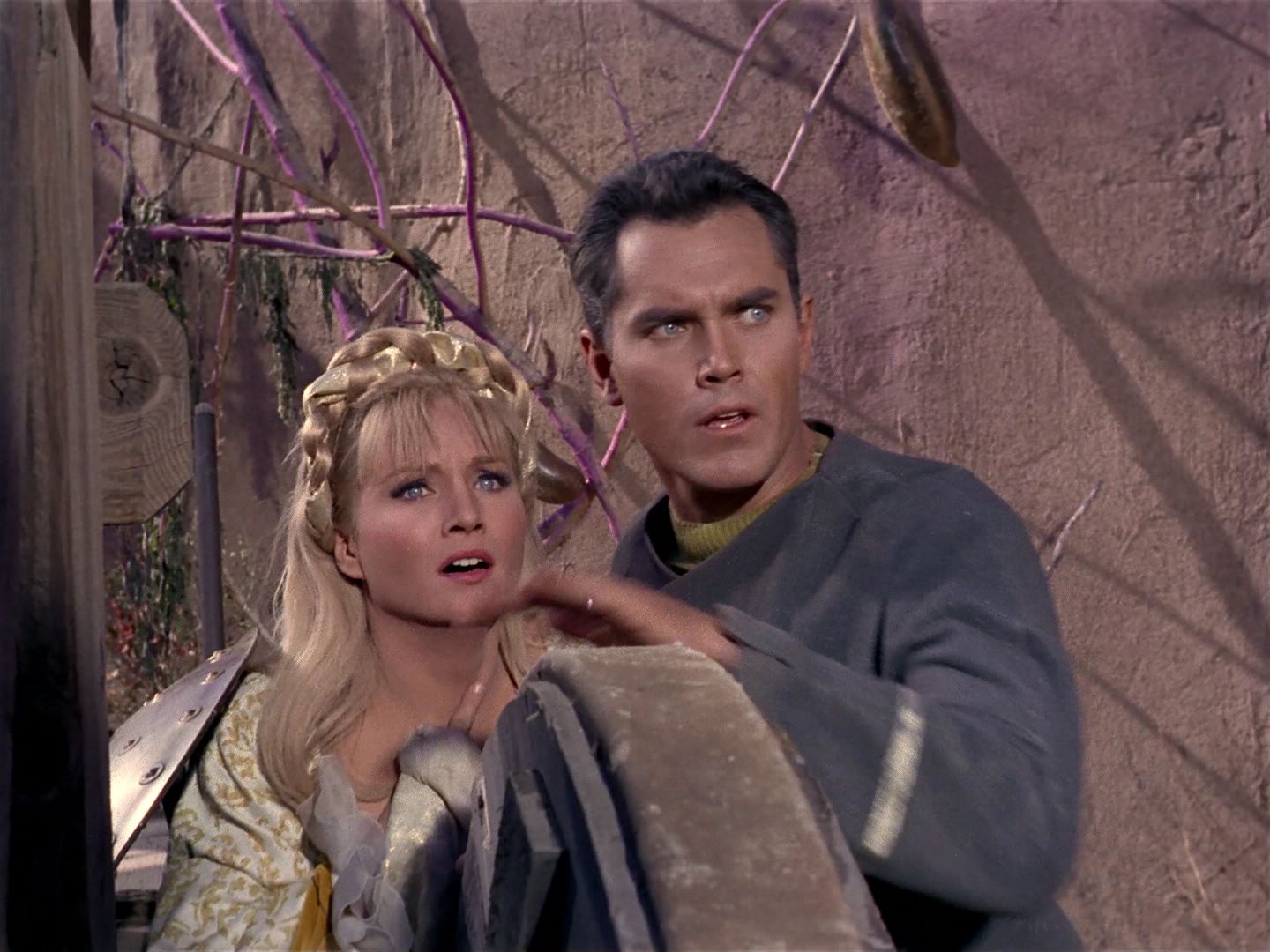 ariane179254_StarTrek_1x12_TheMenageriePart2_0708.jpg