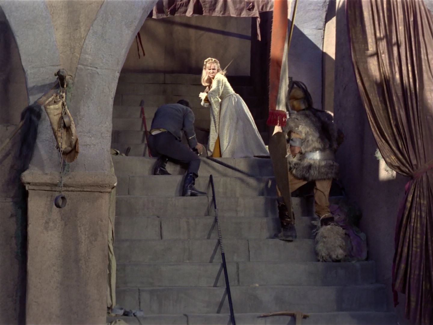 ariane179254_StarTrek_1x12_TheMenageriePart2_0814.jpg