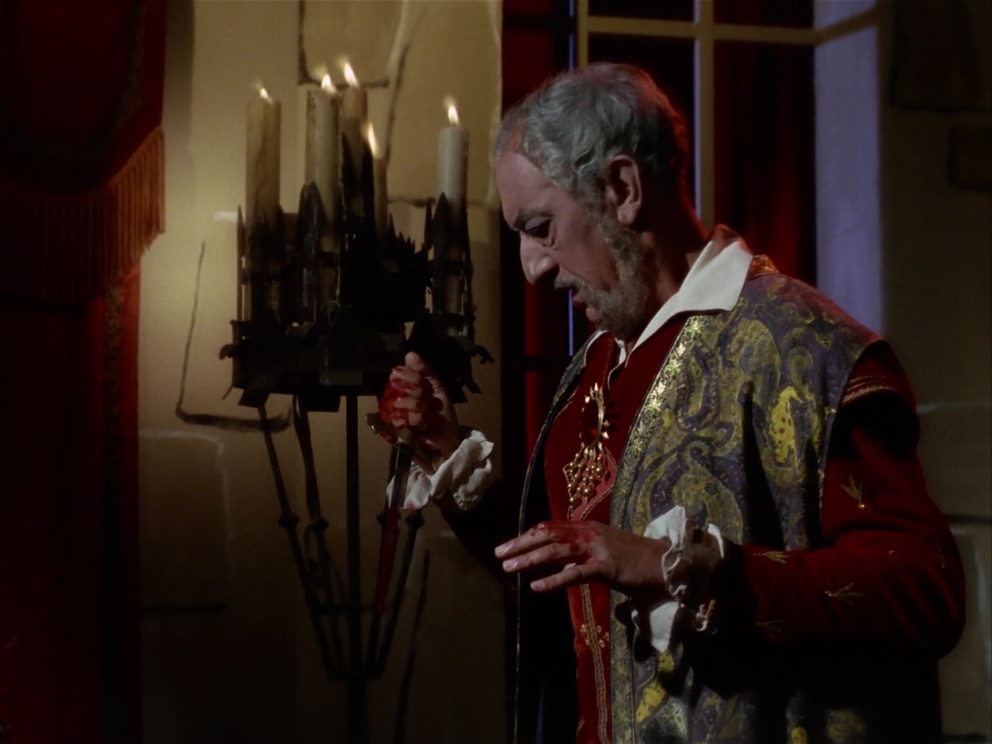ariane179254_StarTrek_1x13_TheConscienceOfTheKing_0022.jpg