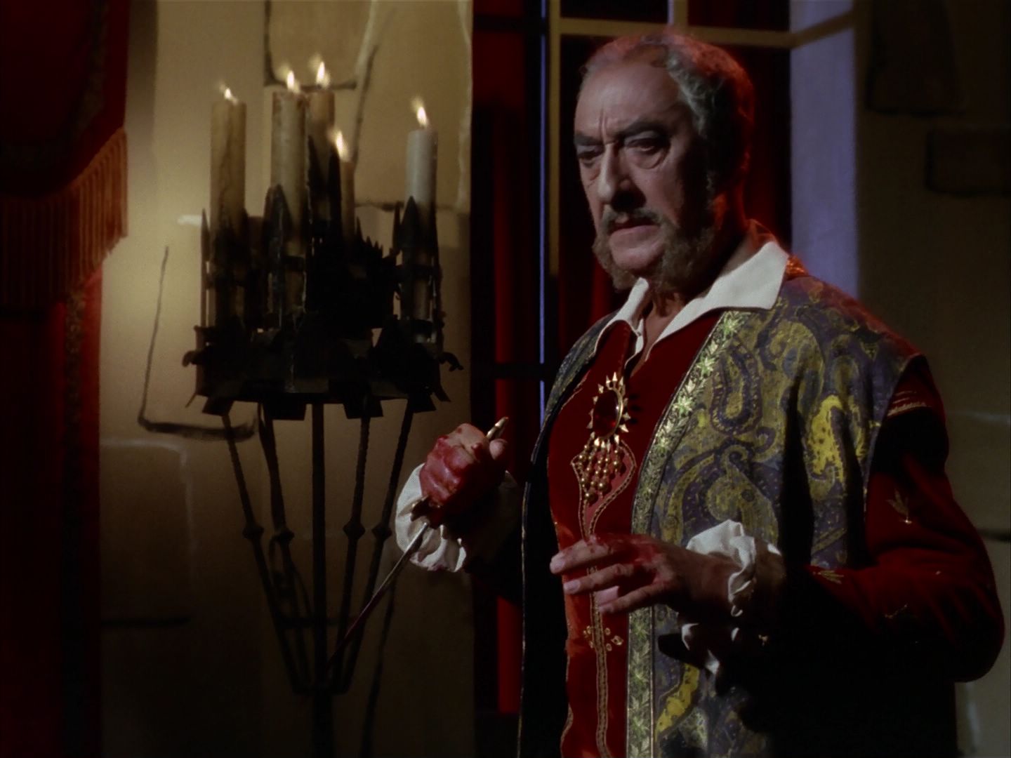 ariane179254_StarTrek_1x13_TheConscienceOfTheKing_0027.jpg