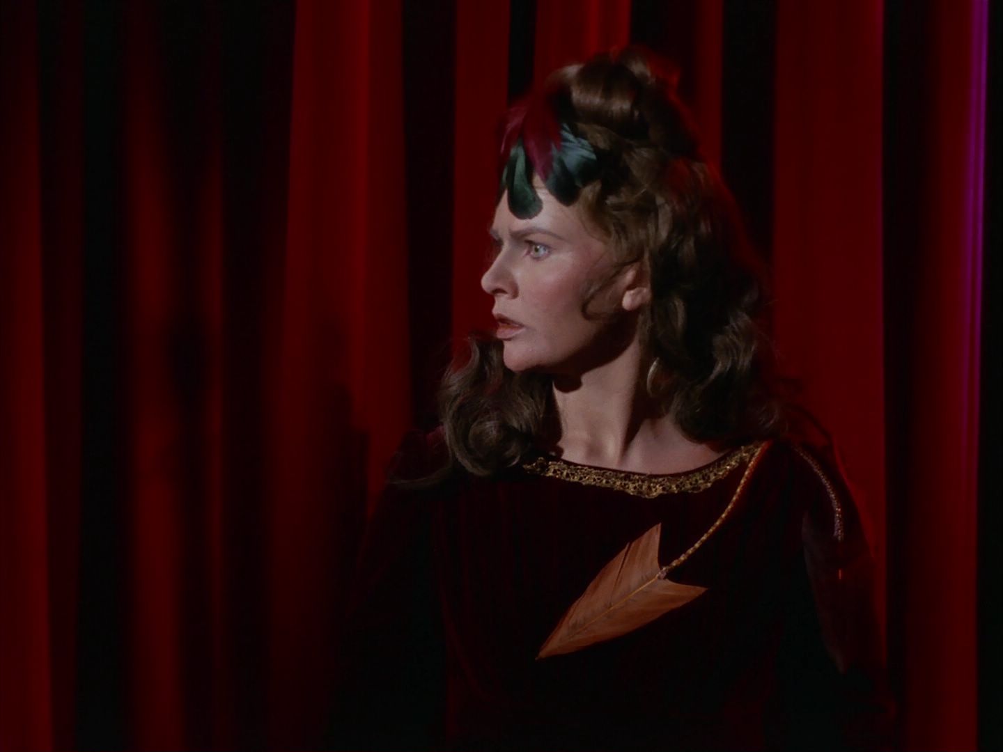 ariane179254_StarTrek_1x13_TheConscienceOfTheKing_0061.jpg