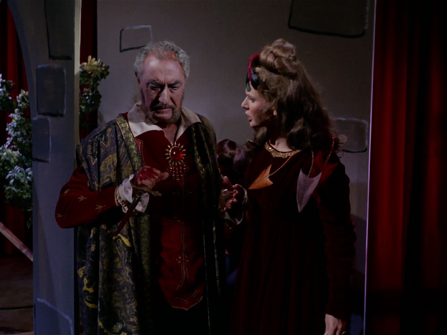 ariane179254_StarTrek_1x13_TheConscienceOfTheKing_0068.jpg