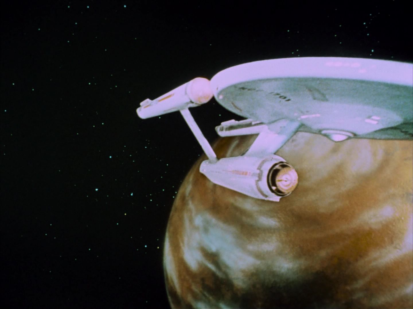 ariane179254_StarTrek_1x13_TheConscienceOfTheKing_0120.jpg