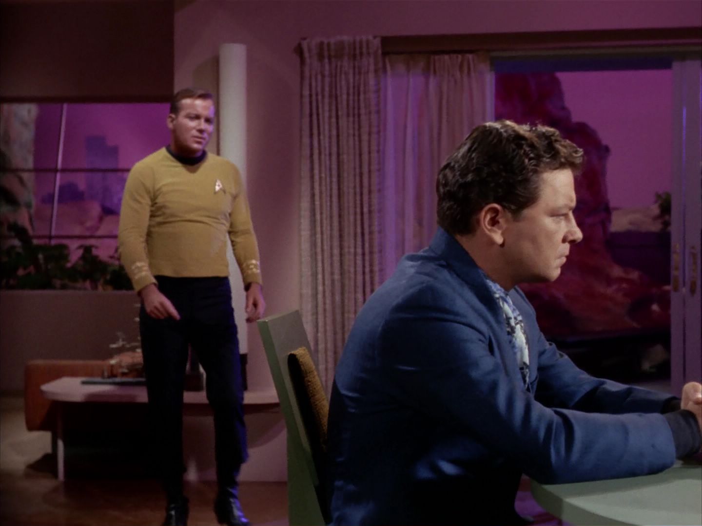 ariane179254_StarTrek_1x13_TheConscienceOfTheKing_0150.jpg