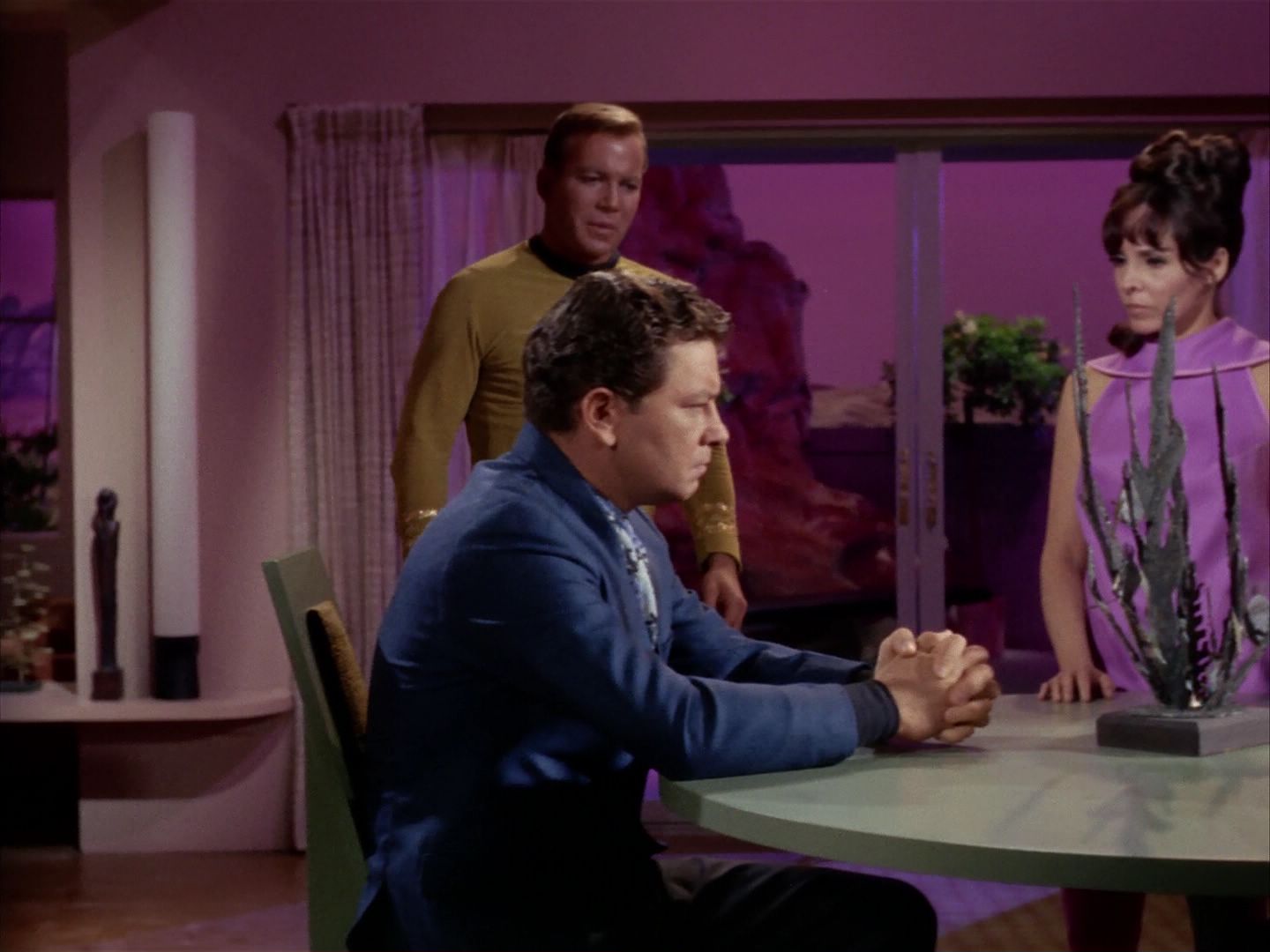 ariane179254_StarTrek_1x13_TheConscienceOfTheKing_0153.jpg