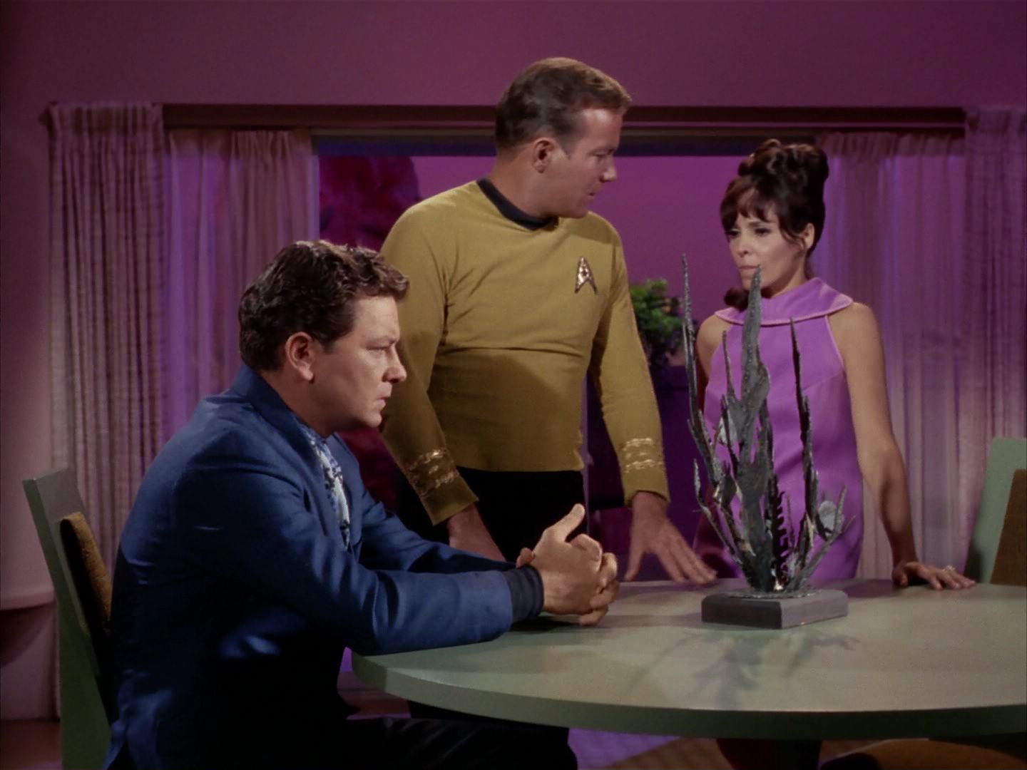 ariane179254_StarTrek_1x13_TheConscienceOfTheKing_0158.jpg