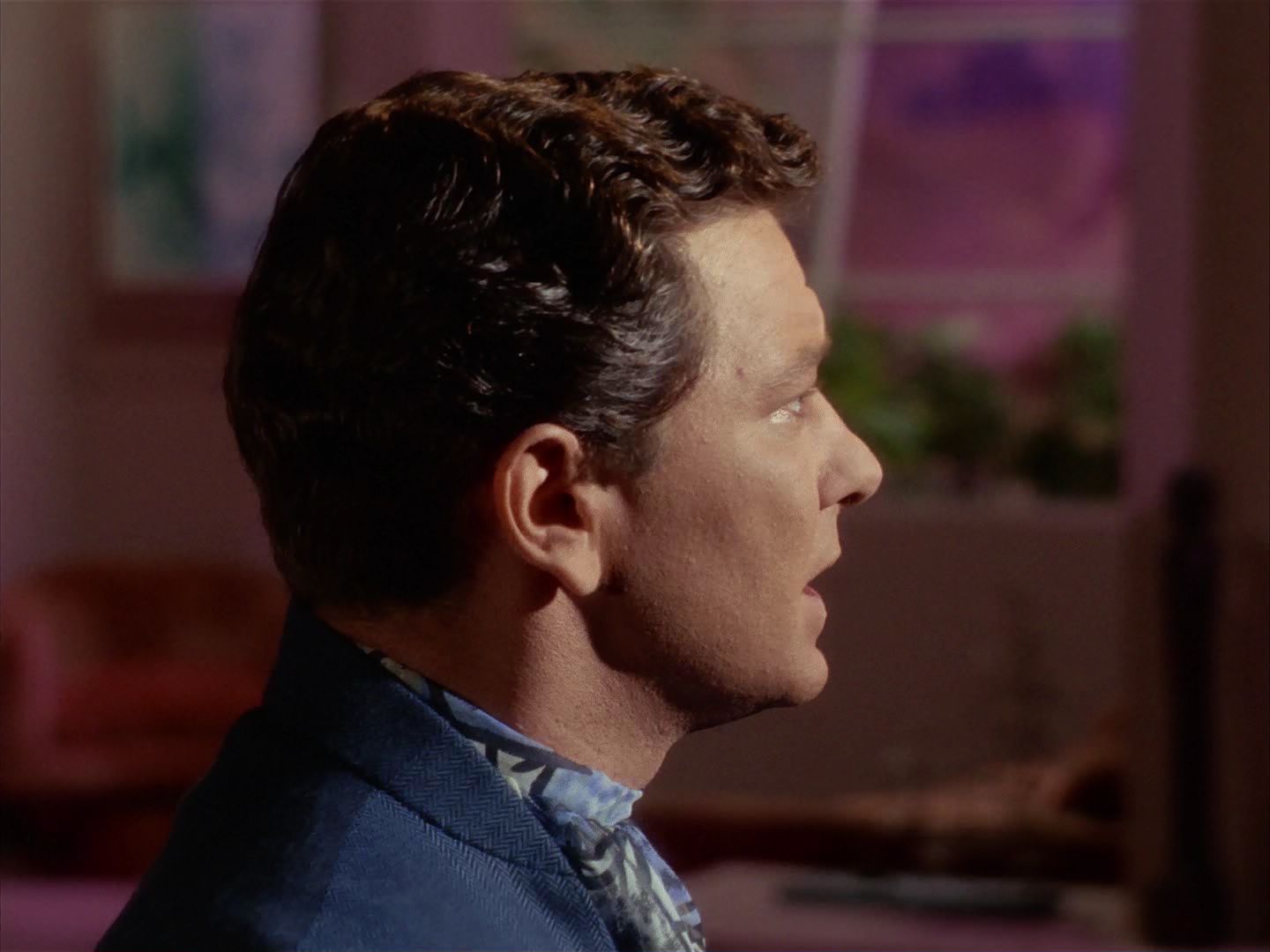 ariane179254_StarTrek_1x13_TheConscienceOfTheKing_0170.jpg