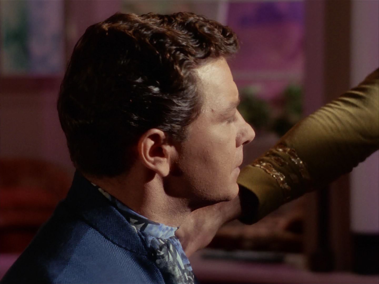 ariane179254_StarTrek_1x13_TheConscienceOfTheKing_0183.jpg