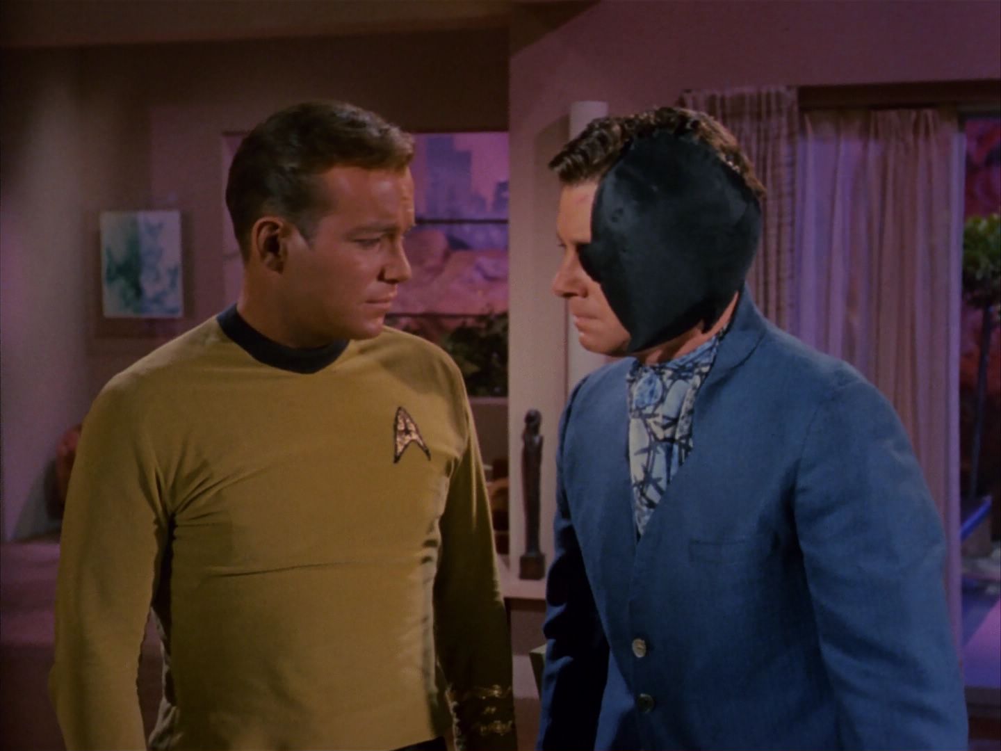 ariane179254_StarTrek_1x13_TheConscienceOfTheKing_0259.jpg