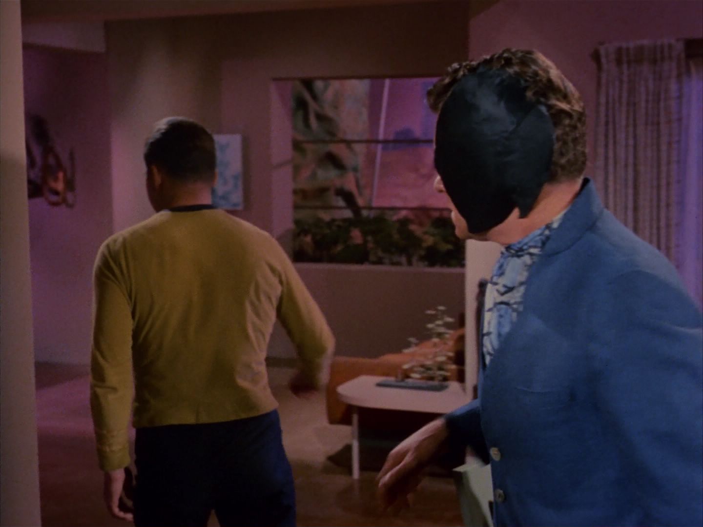 ariane179254_StarTrek_1x13_TheConscienceOfTheKing_0269.jpg