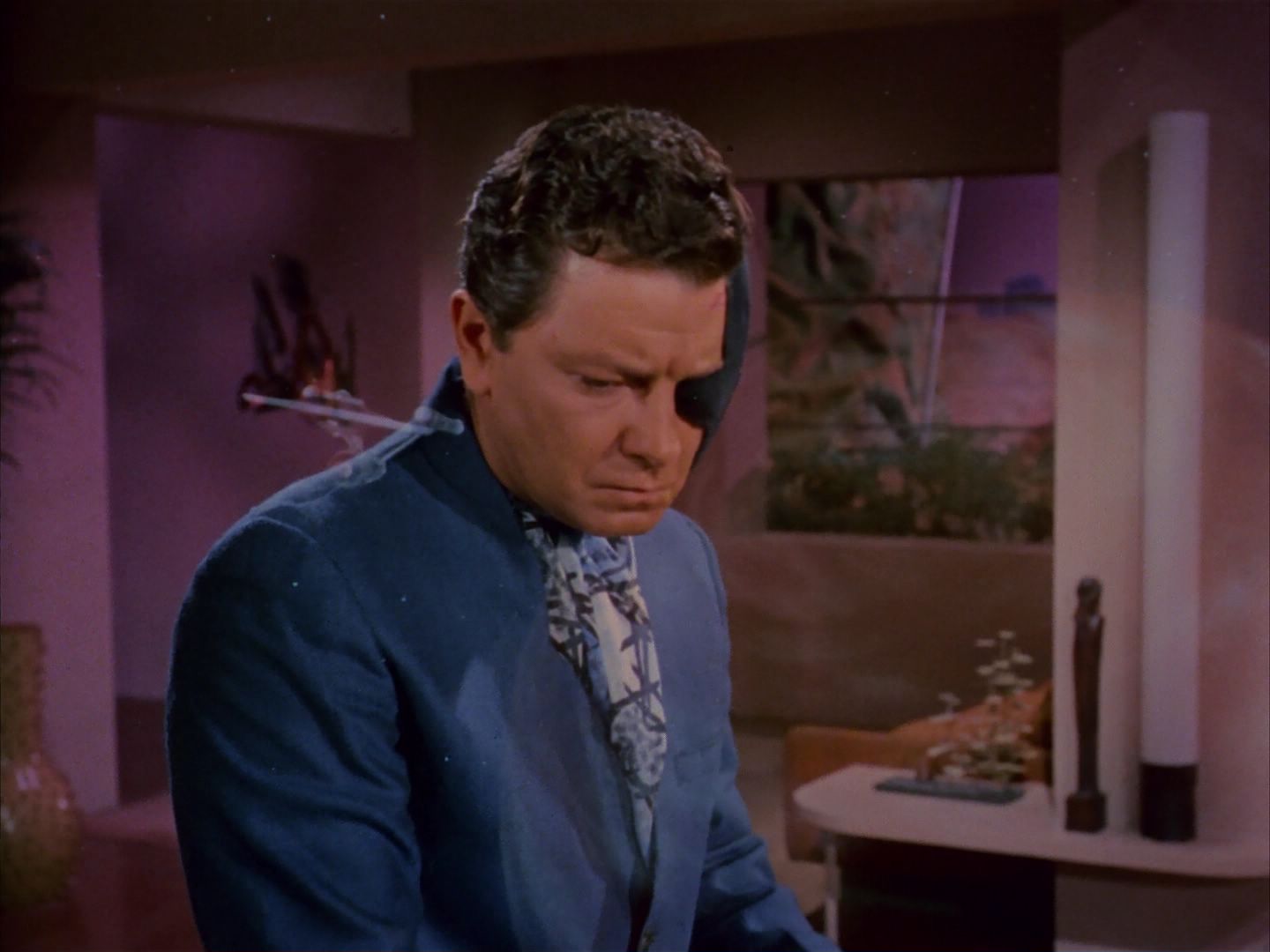 ariane179254_StarTrek_1x13_TheConscienceOfTheKing_0276.jpg