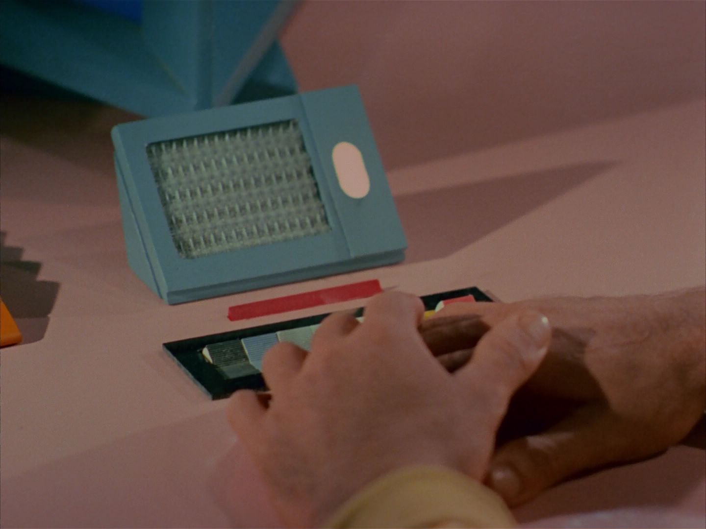 ariane179254_StarTrek_1x13_TheConscienceOfTheKing_0308.jpg
