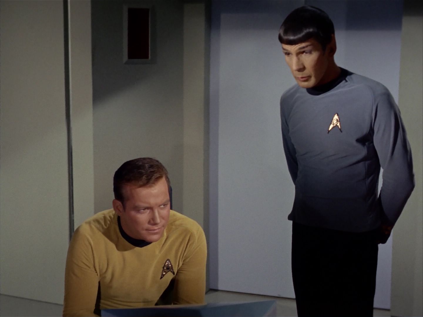 ariane179254_StarTrek_1x13_TheConscienceOfTheKing_0447.jpg