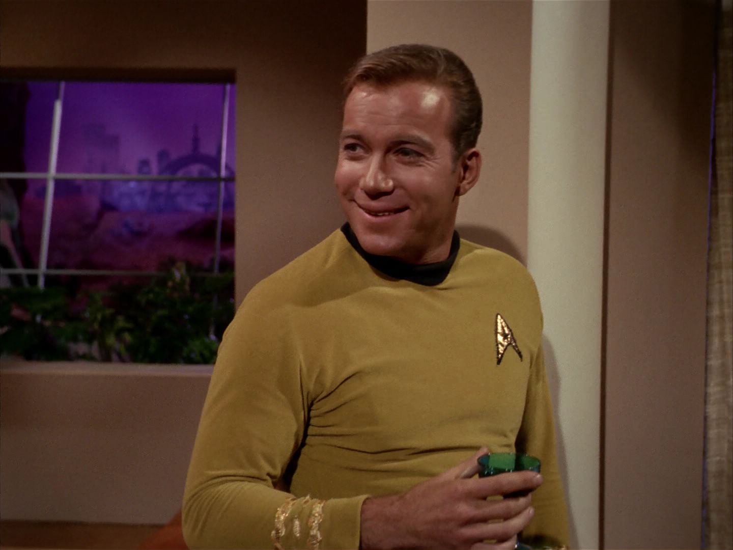 ariane179254_StarTrek_1x13_TheConscienceOfTheKing_0488.jpg