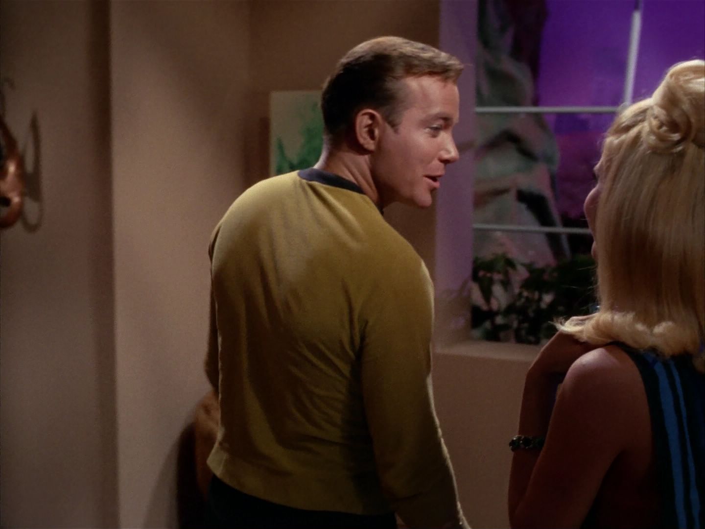 ariane179254_StarTrek_1x13_TheConscienceOfTheKing_0519.jpg