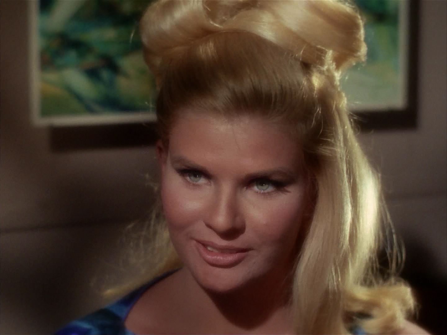 ariane179254_StarTrek_1x13_TheConscienceOfTheKing_0596.jpg