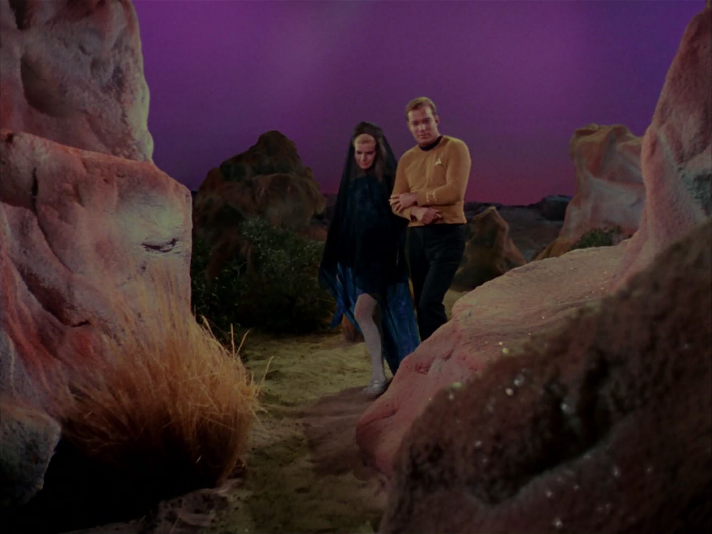 ariane179254_StarTrek_1x13_TheConscienceOfTheKing_0657.jpg