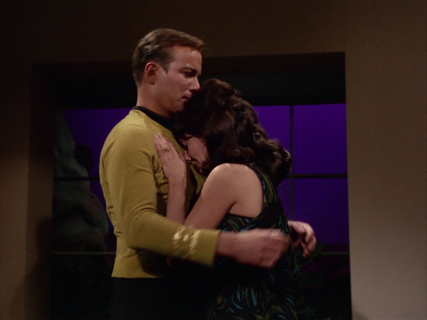 ariane179254_StarTrek_1x13_TheConscienceOfTheKing_0759.jpg