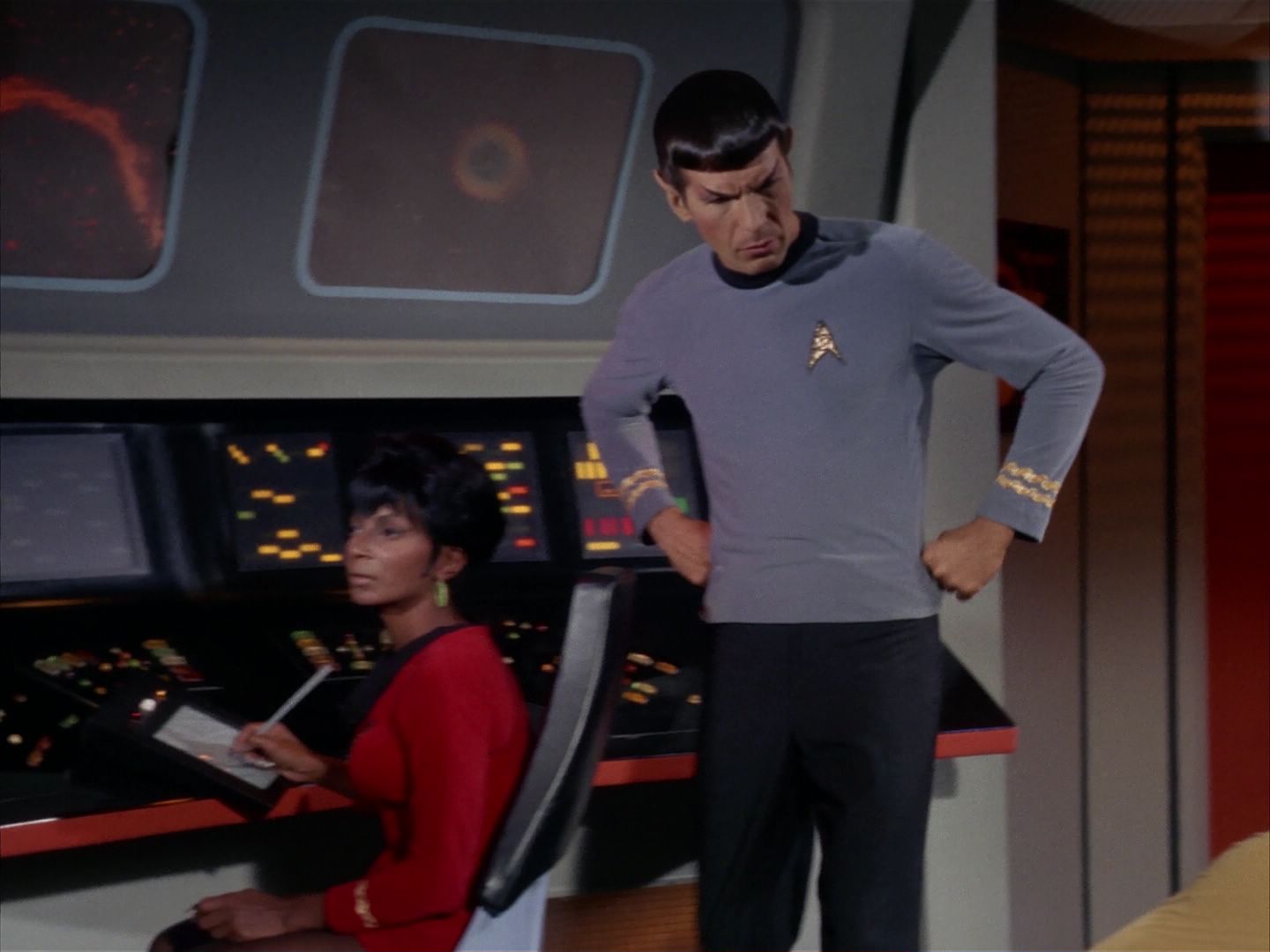 ariane179254_StarTrek_1x13_TheConscienceOfTheKing_0878.jpg