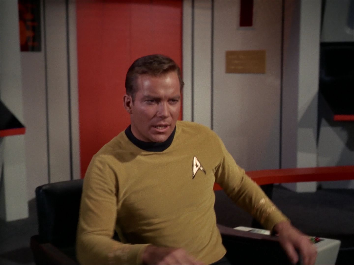 ariane179254_StarTrek_1x13_TheConscienceOfTheKing_1014.jpg