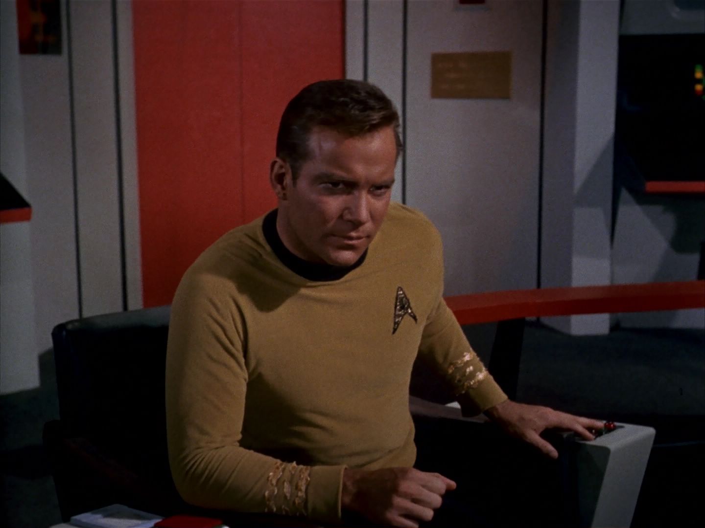 ariane179254_StarTrek_1x13_TheConscienceOfTheKing_1024.jpg