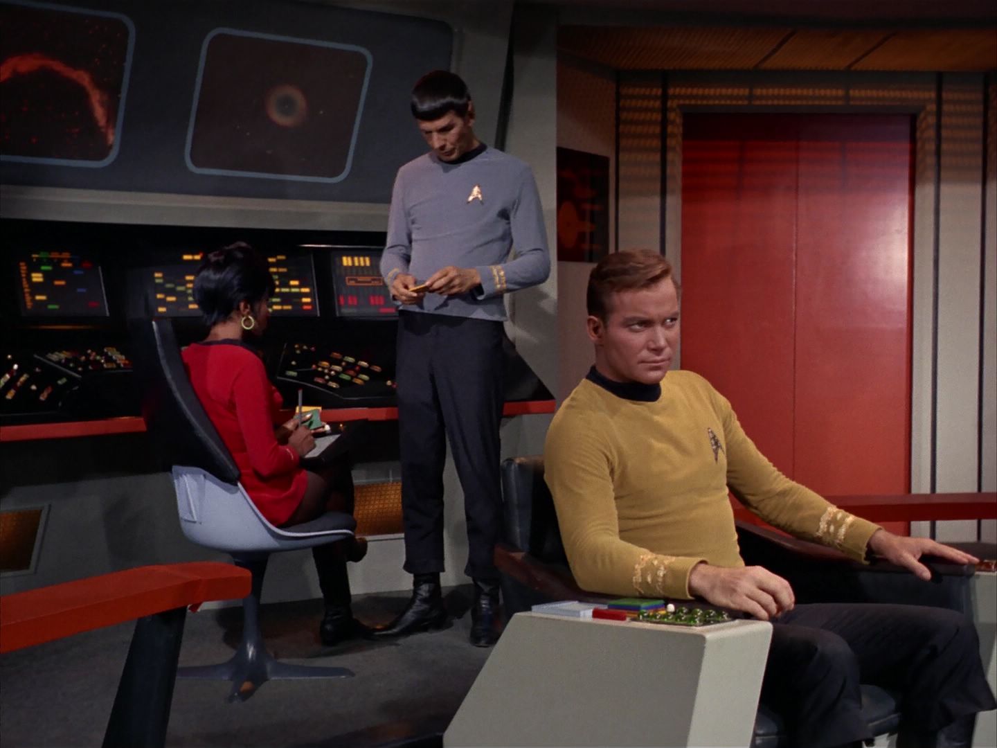 ariane179254_StarTrek_1x13_TheConscienceOfTheKing_1064.jpg