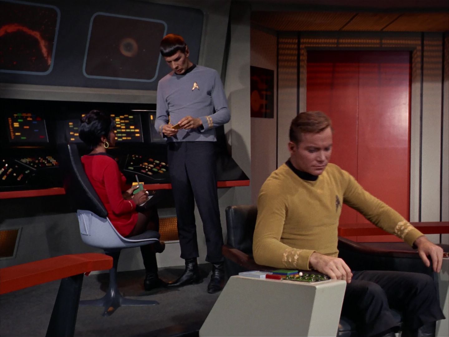 ariane179254_StarTrek_1x13_TheConscienceOfTheKing_1065.jpg