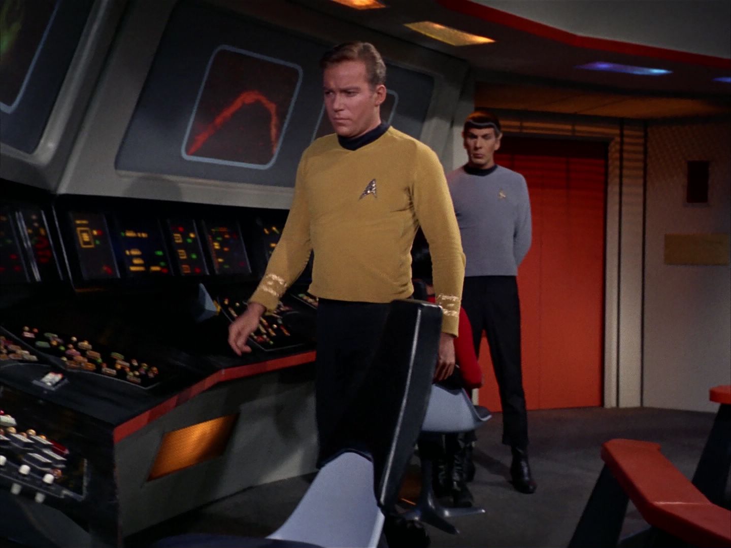 ariane179254_StarTrek_1x13_TheConscienceOfTheKing_1071.jpg