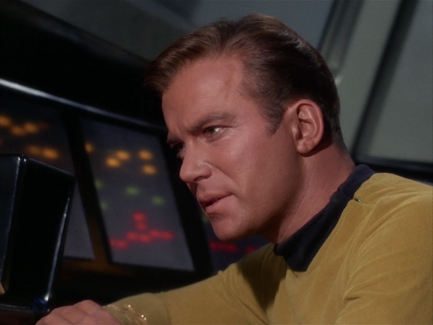 ariane179254_StarTrek_1x13_TheConscienceOfTheKing_1113.jpg