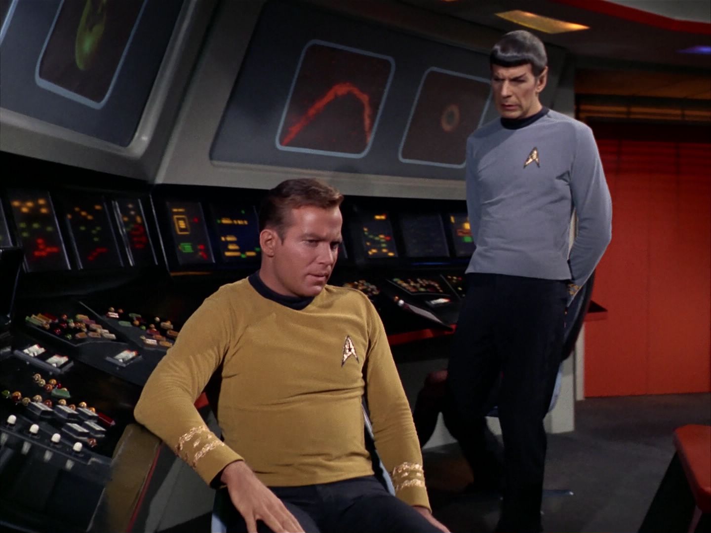 ariane179254_StarTrek_1x13_TheConscienceOfTheKing_1132.jpg