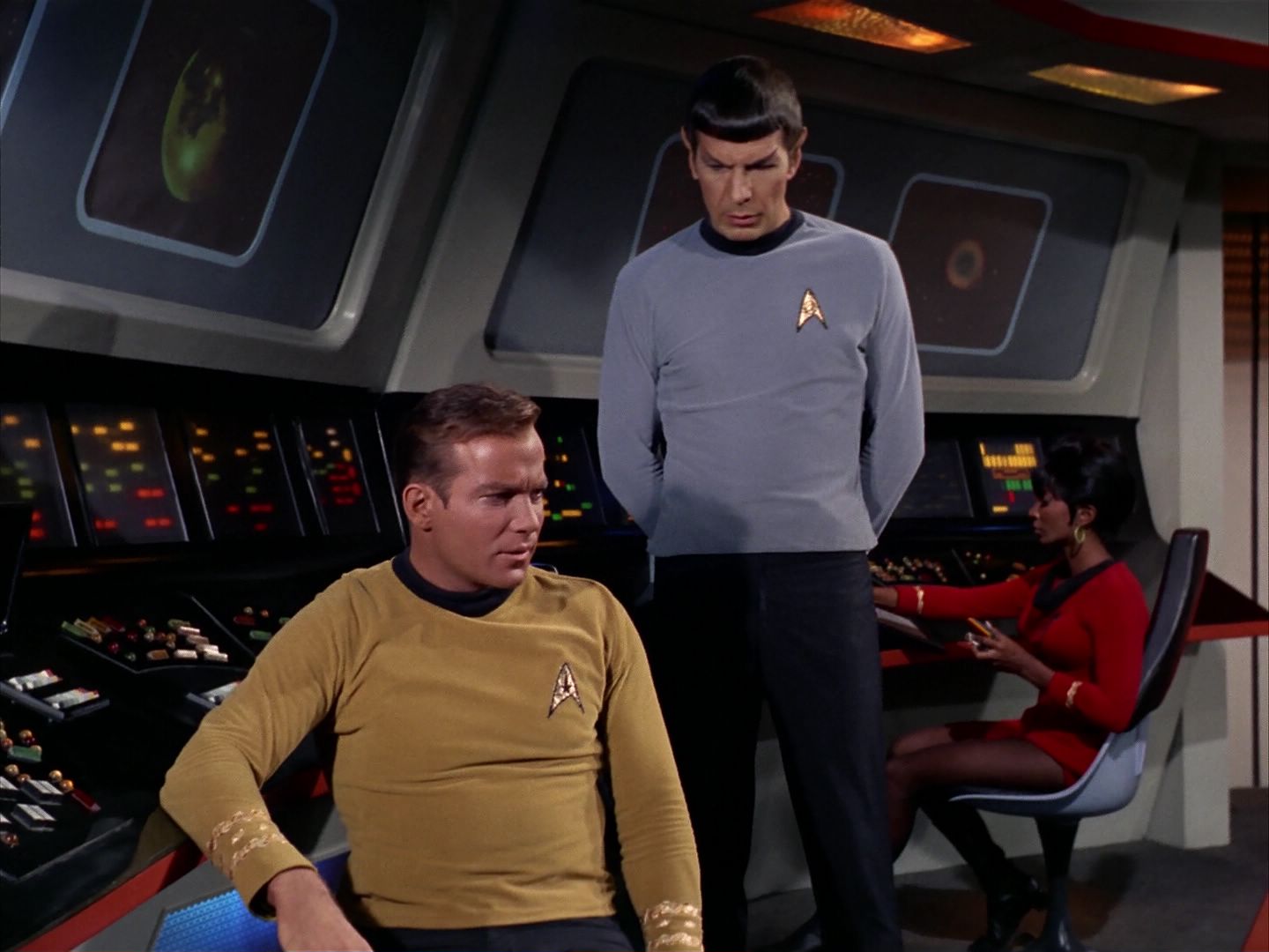 ariane179254_StarTrek_1x13_TheConscienceOfTheKing_1134.jpg