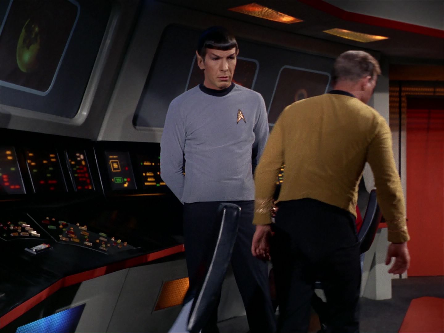 ariane179254_StarTrek_1x13_TheConscienceOfTheKing_1153.jpg