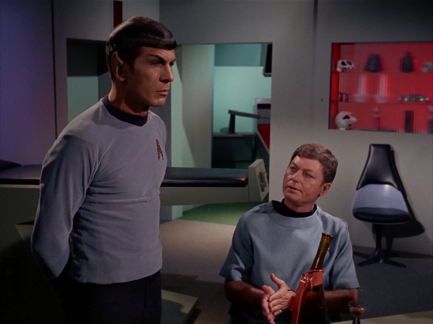 ariane179254_StarTrek_1x13_TheConscienceOfTheKing_1208.jpg