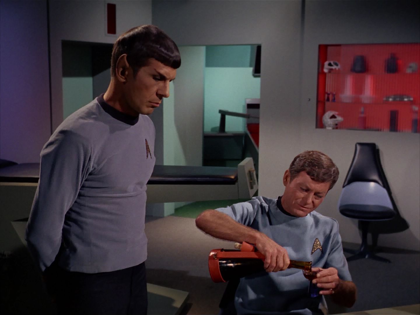 ariane179254_StarTrek_1x13_TheConscienceOfTheKing_1248.jpg