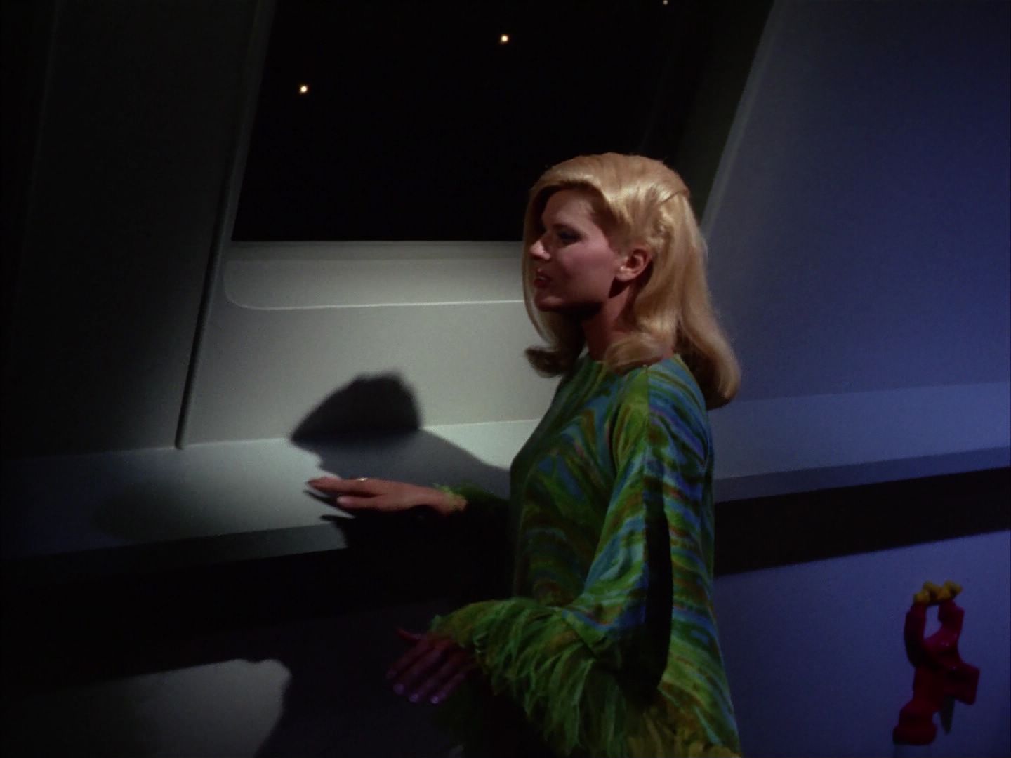 ariane179254_StarTrek_1x13_TheConscienceOfTheKing_1326.jpg