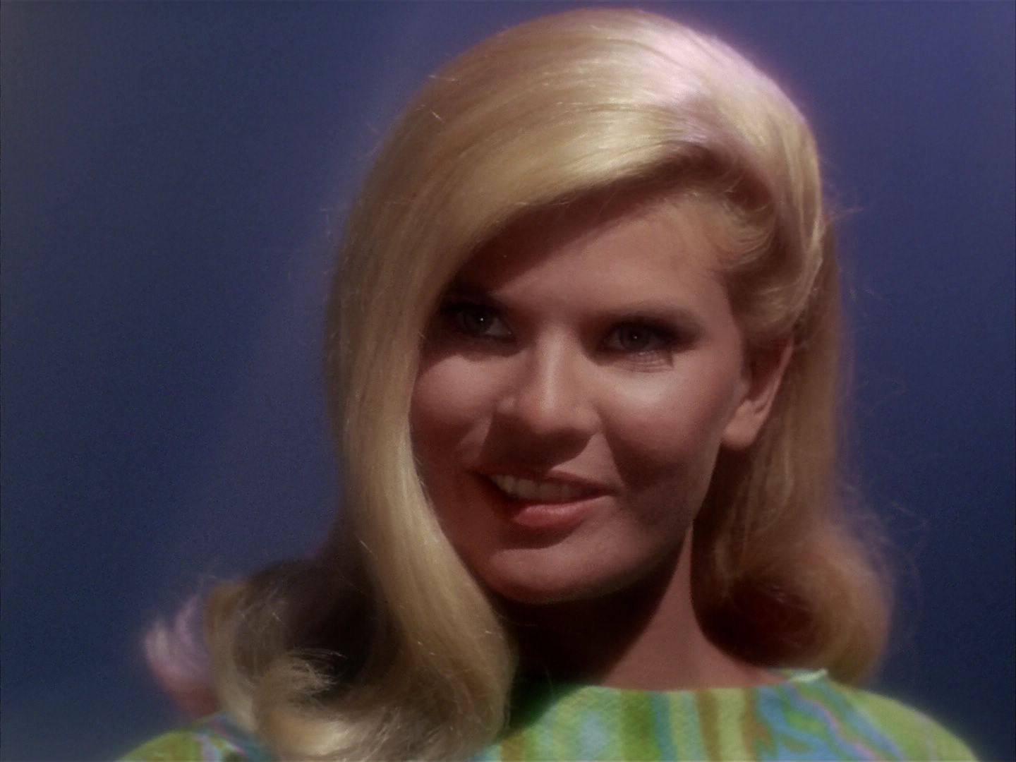 ariane179254_StarTrek_1x13_TheConscienceOfTheKing_1384.jpg