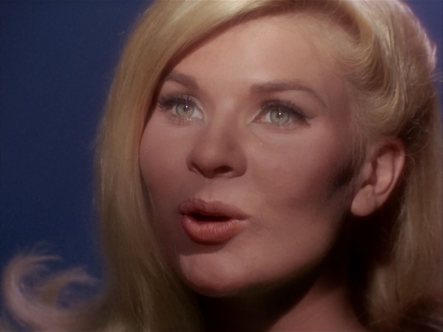 ariane179254_StarTrek_1x13_TheConscienceOfTheKing_1410.jpg