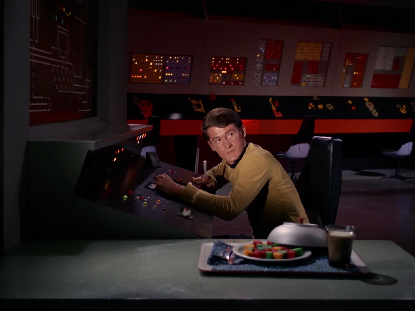 ariane179254_StarTrek_1x13_TheConscienceOfTheKing_1613.jpg