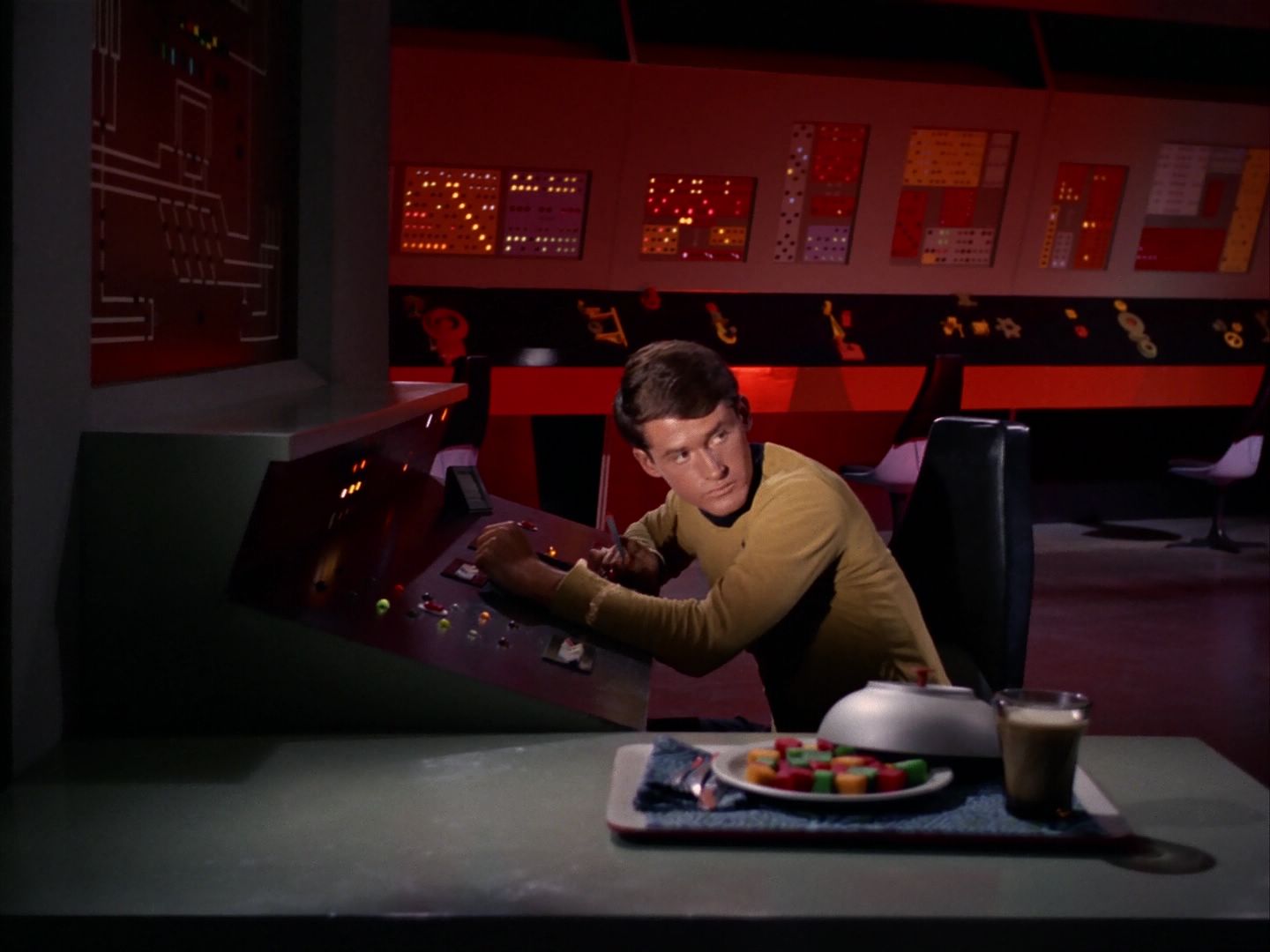 ariane179254_StarTrek_1x13_TheConscienceOfTheKing_1615.jpg